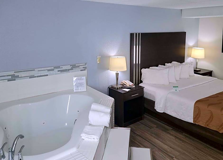 Quality Inn Terre Haute University Area