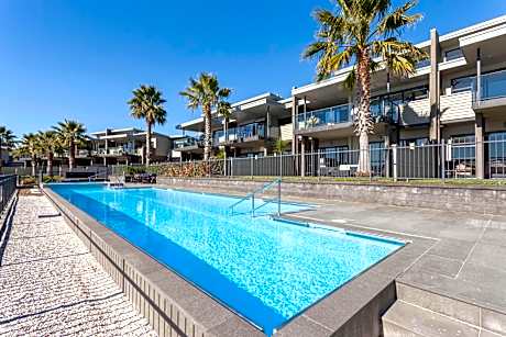 Sovereign Pier On The Waterways