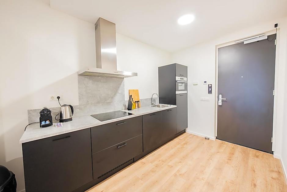 Alphabet Apartments - Prins Hendrikkade 10