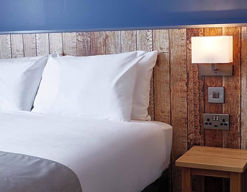 The Churchill By Greene King Inns