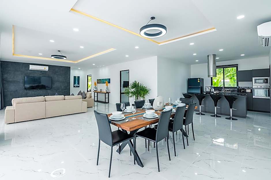 Mango Hill Residence