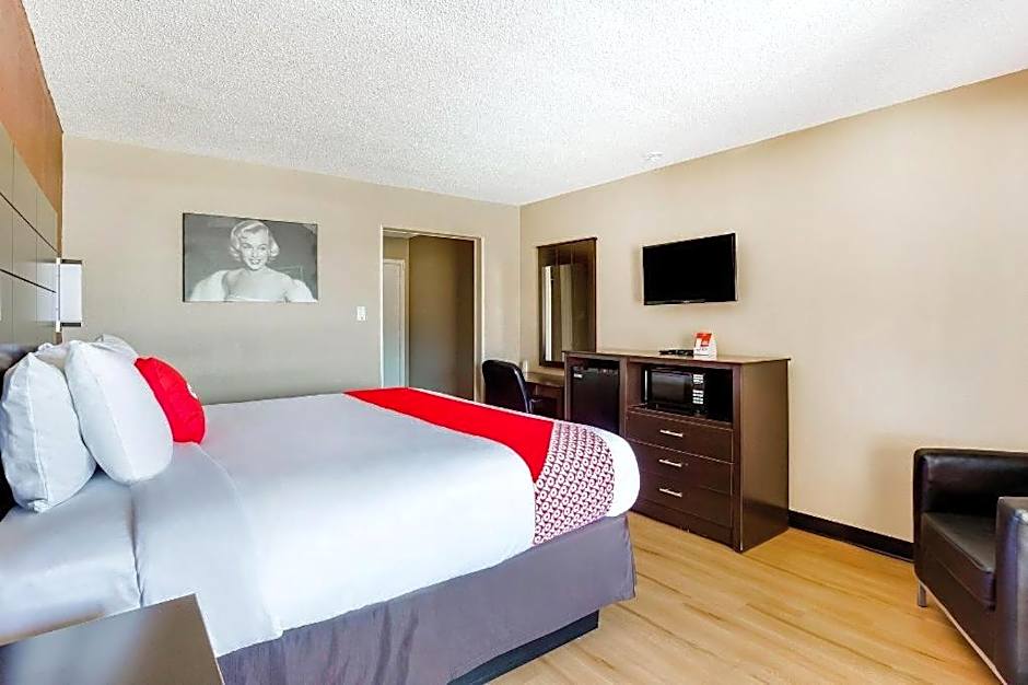 OYO Hotel Tyler Northwest Mineola Hwy