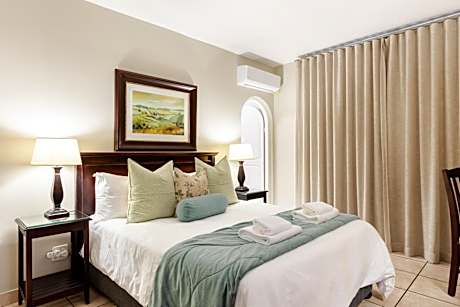 Superior Queen Room