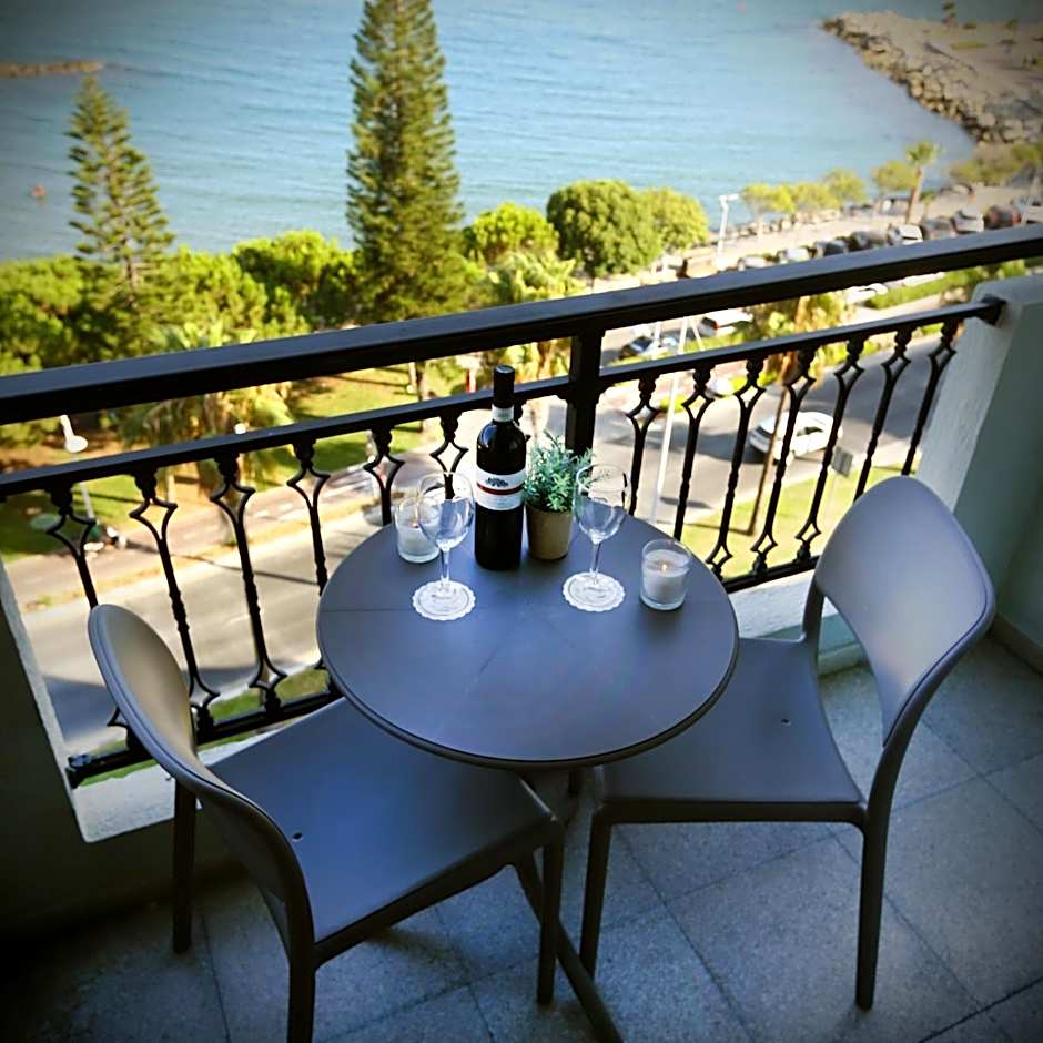 Pier Beach Hotel Apartments