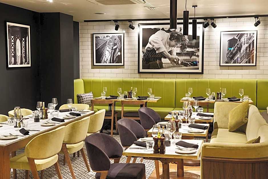 Holiday Inn Brentwood By IHG