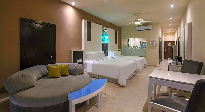 El Dorado Seaside Suites - Catamaran Cenote & More Inclusive- Adults Only
