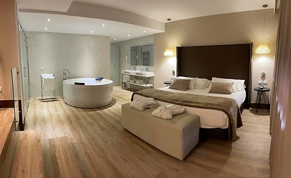 Photo 1 of 7 of Deluxe Junior Suite