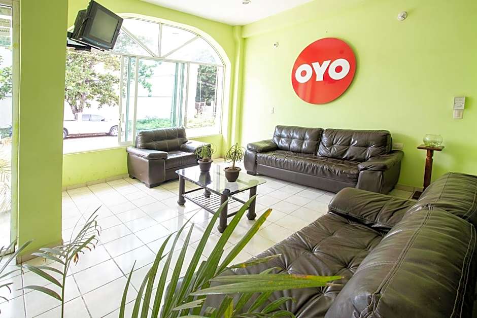 OYO Hotel Estacion