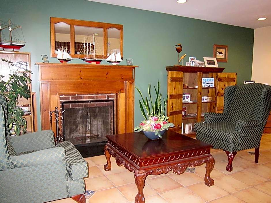 Annapolis Royal Inn & Suites