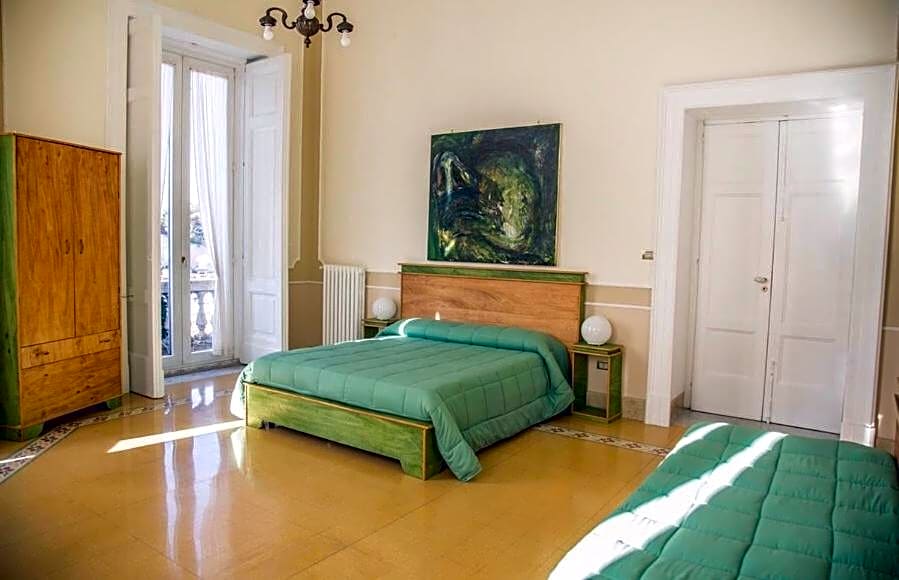 Bed & Breakfast Villa Lendi – Frattamaggiore, CO