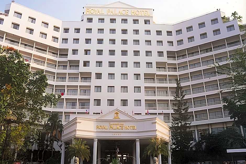 Royal Palace Hotel