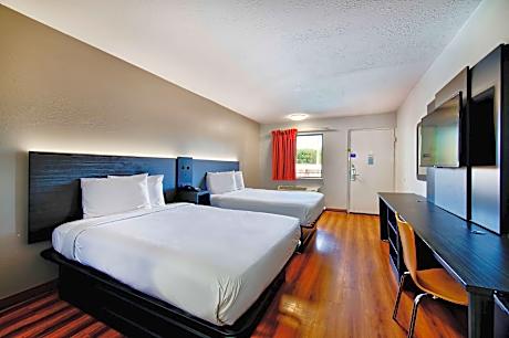 2 Full Beds | Non-Smoking