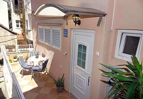 Apartment Ljubav
