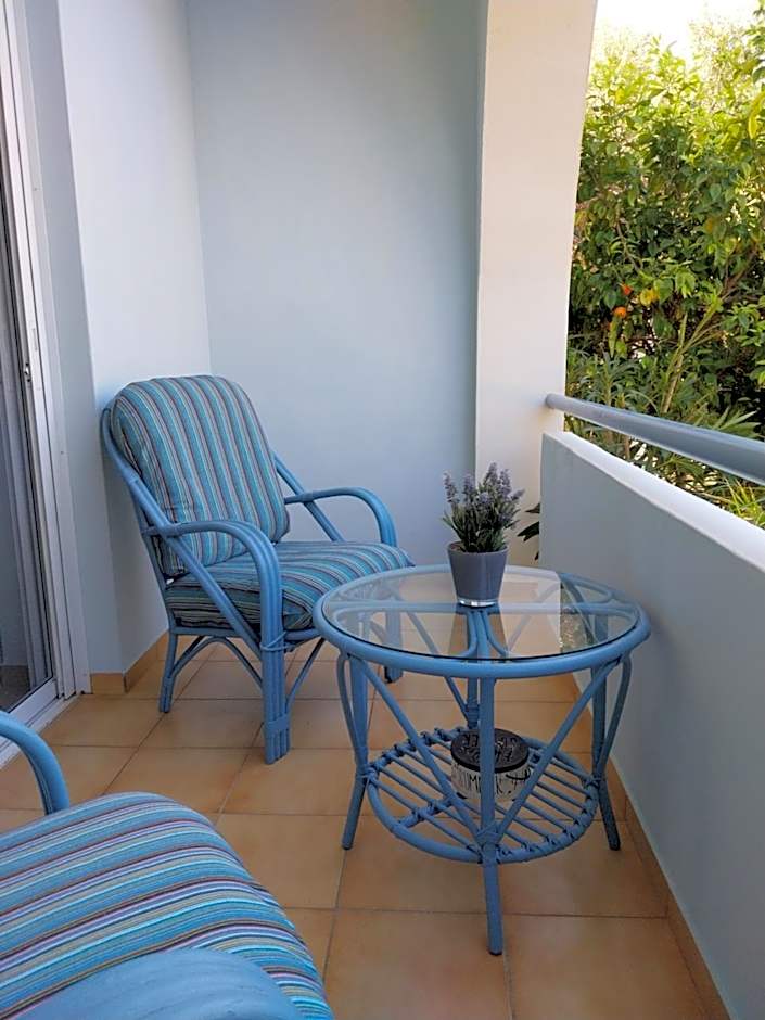 Villa Chariklia Studios