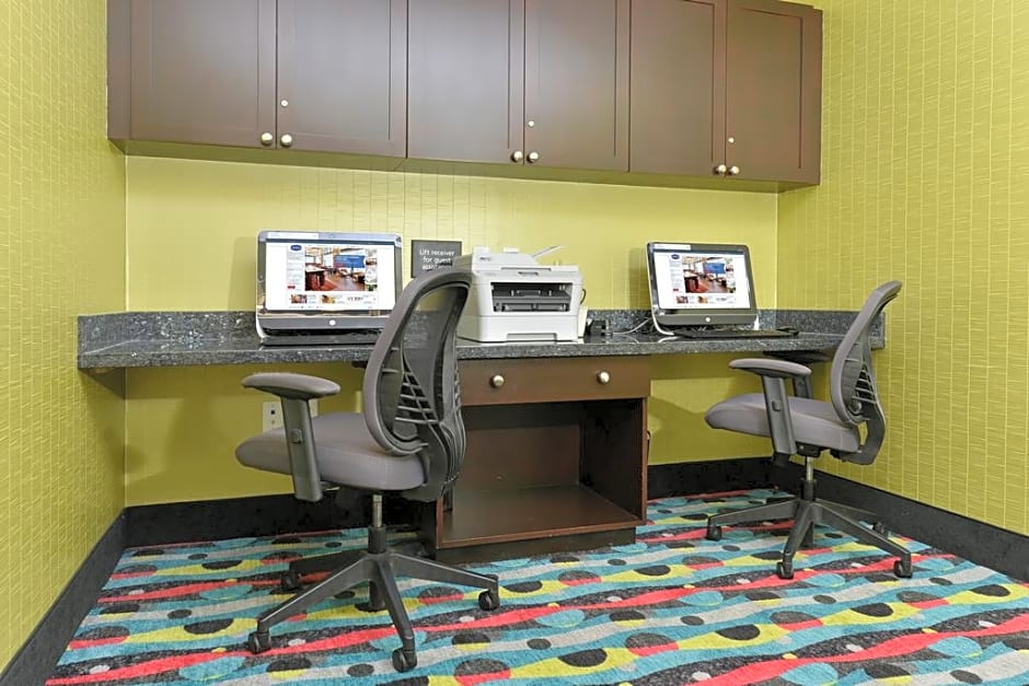Hampton Inn Iowa City/University Area