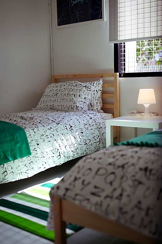 Stay SongSong Mount Erskine