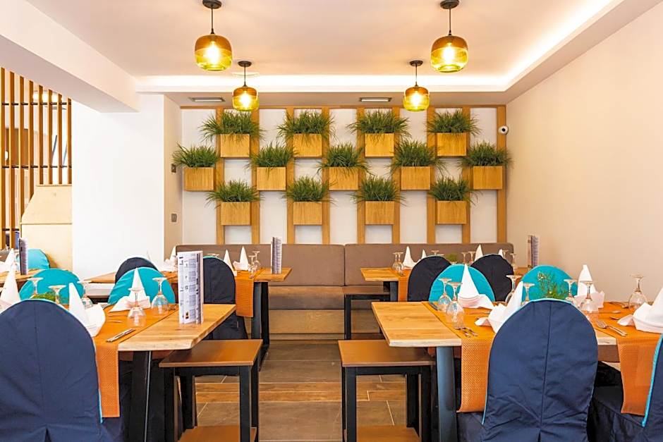 T Hotel Premium Suites