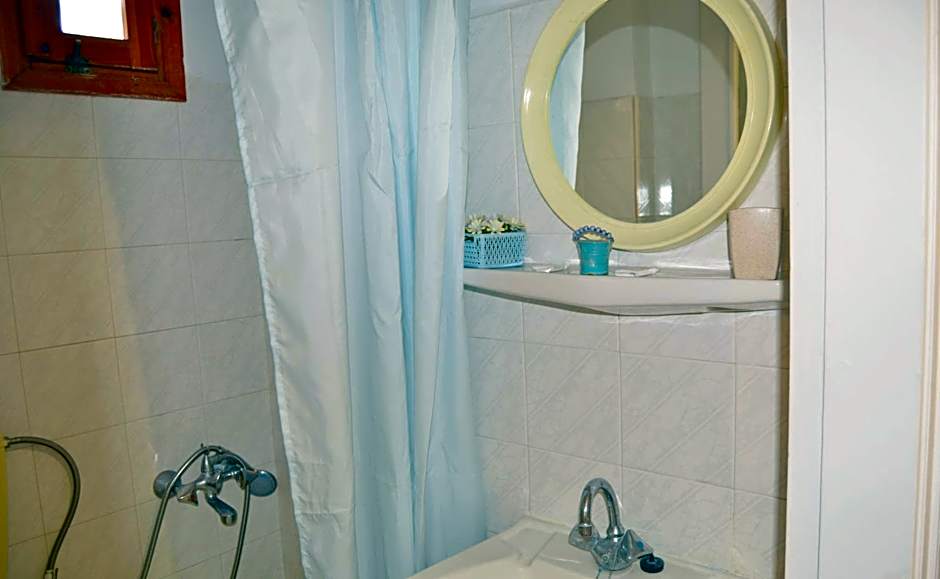 Ioannidis - Sigri Studios