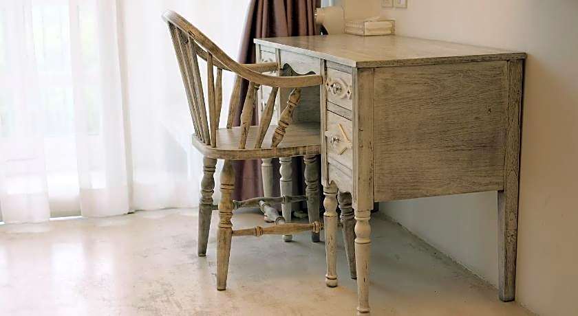 De Pastel Hua Hin Hotel