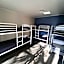 Beachcomber Lodge & Backpacker