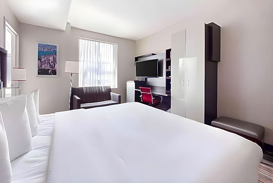 The Herald by LuxUrban