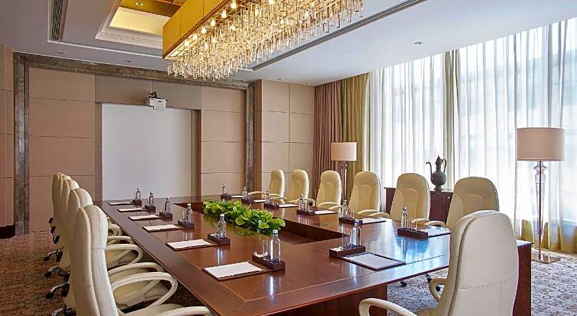 Shangri-La Hotel, Bengaluru