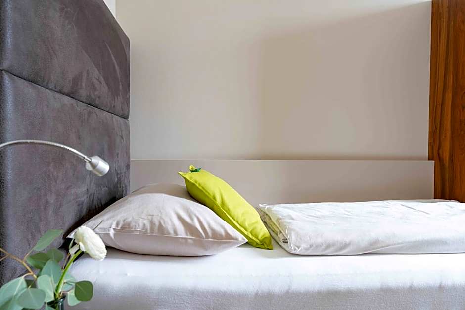 eee Hotel Perg