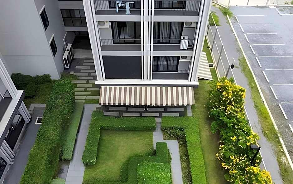 Rangsit Residence & Hotel by HOTEL DD