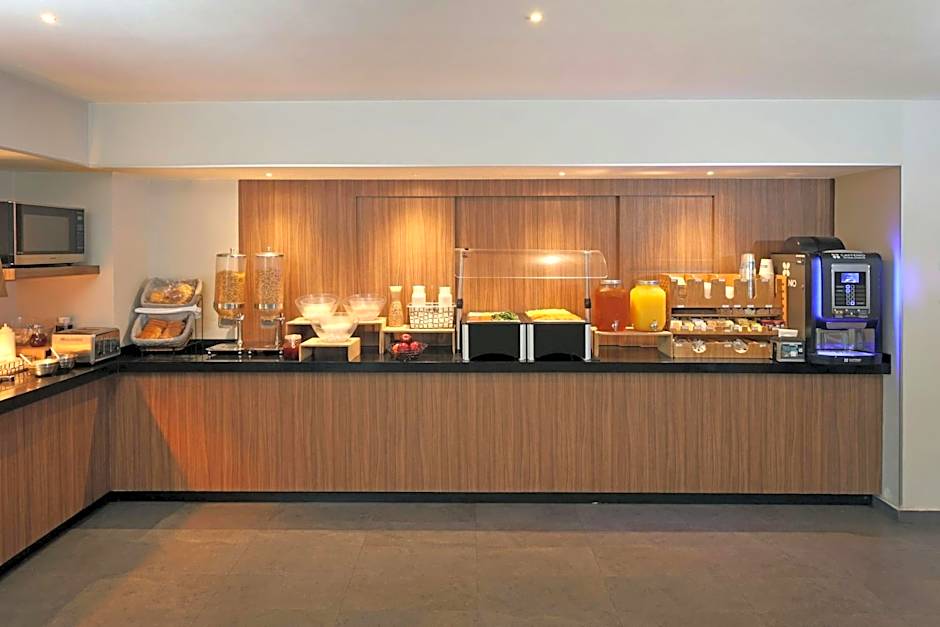 City Express by Marriott Hermosillo Expo