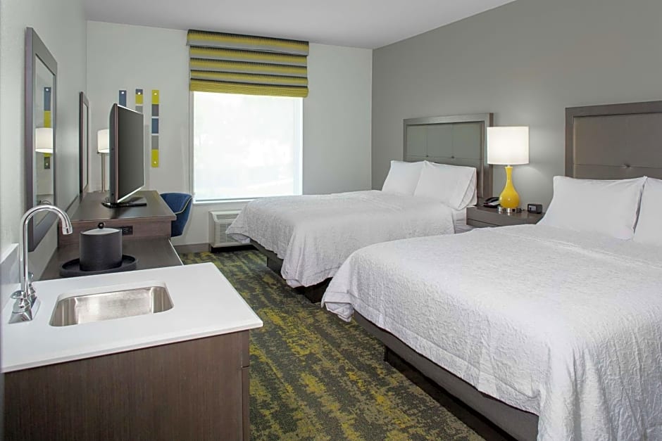 Hampton Inn By Hilton & Suites Irvine-Orange County Airport