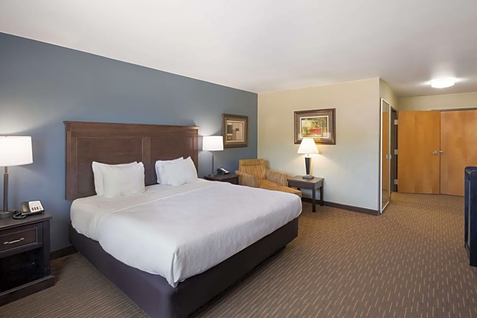 Best Western Temple Inn & Suites
