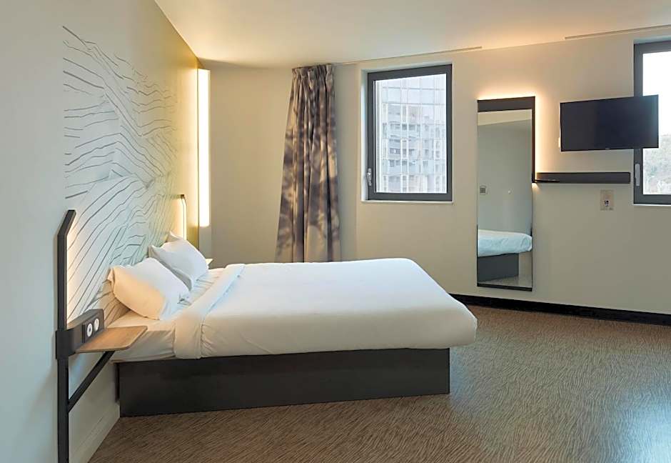 B&B HOTEL Paris Porte de Bagnolet