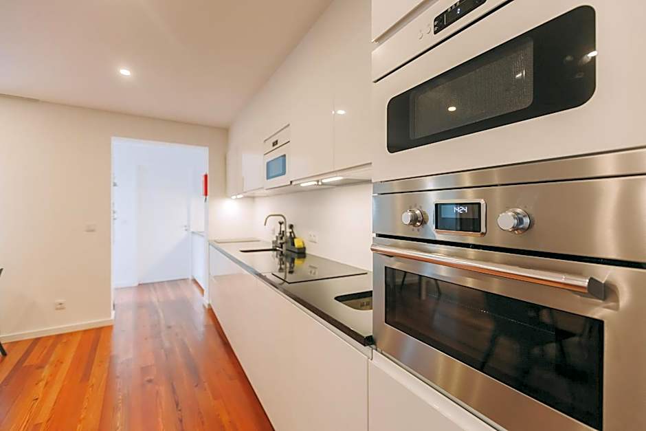 Azores Inn - Family Suites