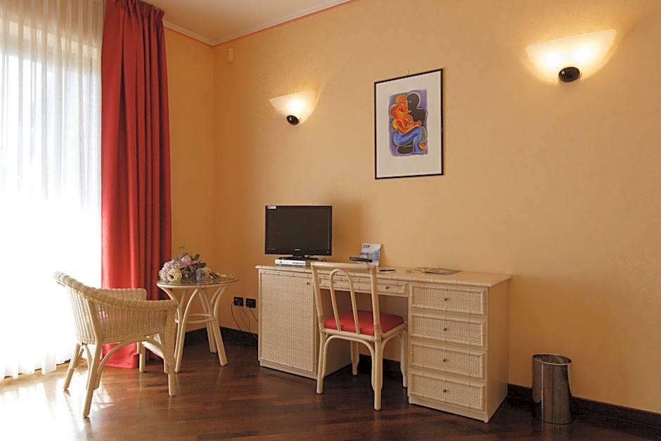 Serravalle Golf Hotel