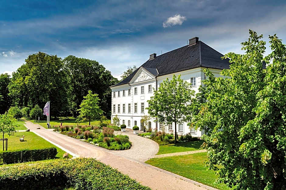 Schlossgut Gross Schwansee