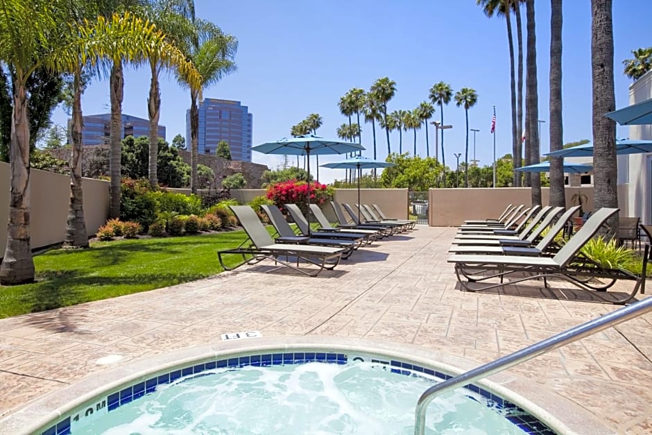 Embassy Suites by Hilton San Diego La Jolla
