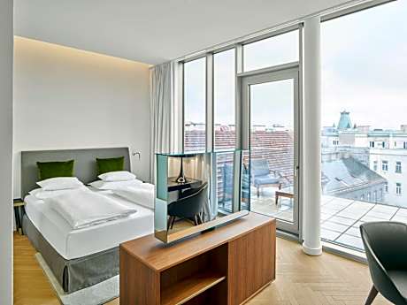 Premium Suite