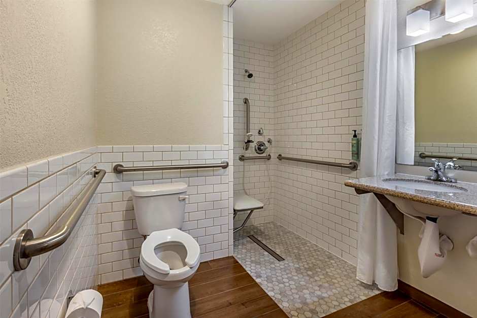 Best Western Town & Country Lodge