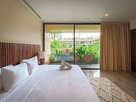 Studio with Pool View