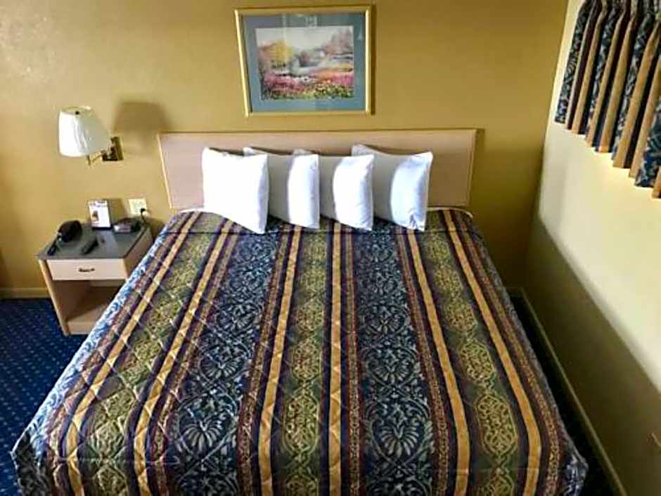 Budget Inn