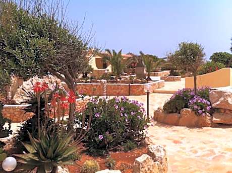 Residence Punta Sottile Lampedusa 150 mt dalla spiaggia cala francese