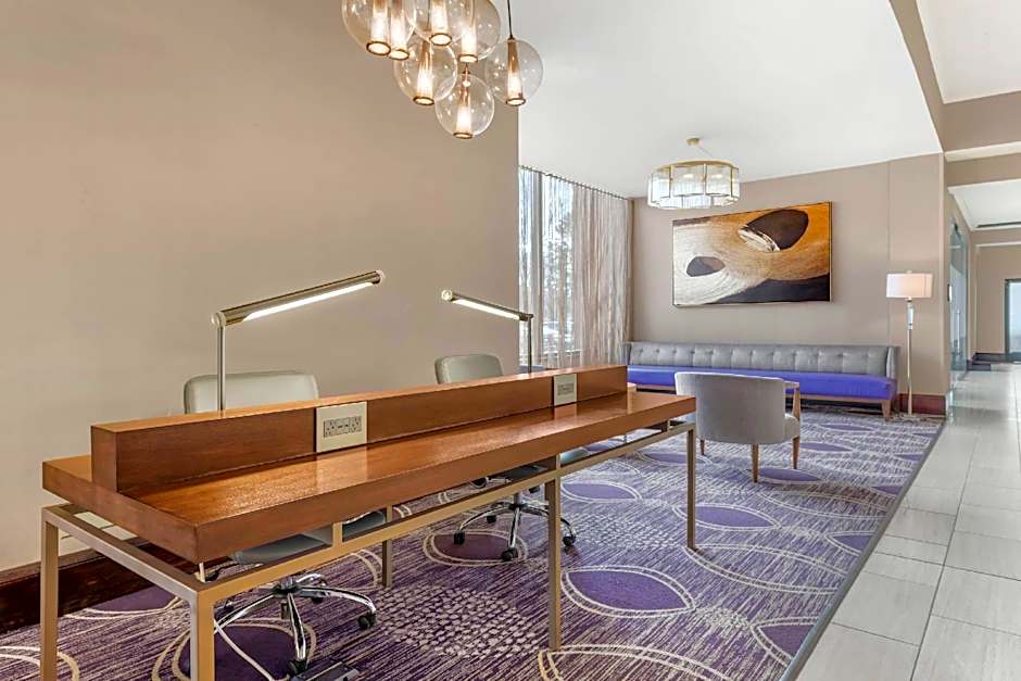 Comfort Inn Brooklyn Center