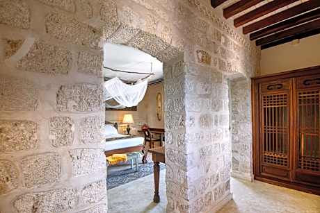 Deluxe Double Room with Private Terrace