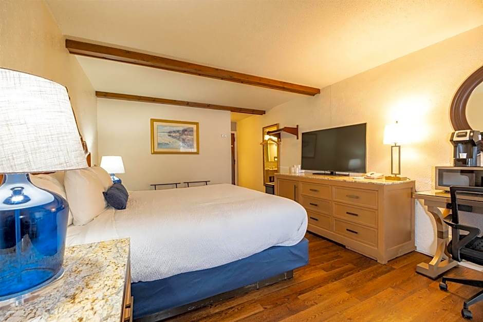 Fireside Inn and Suites Bangor