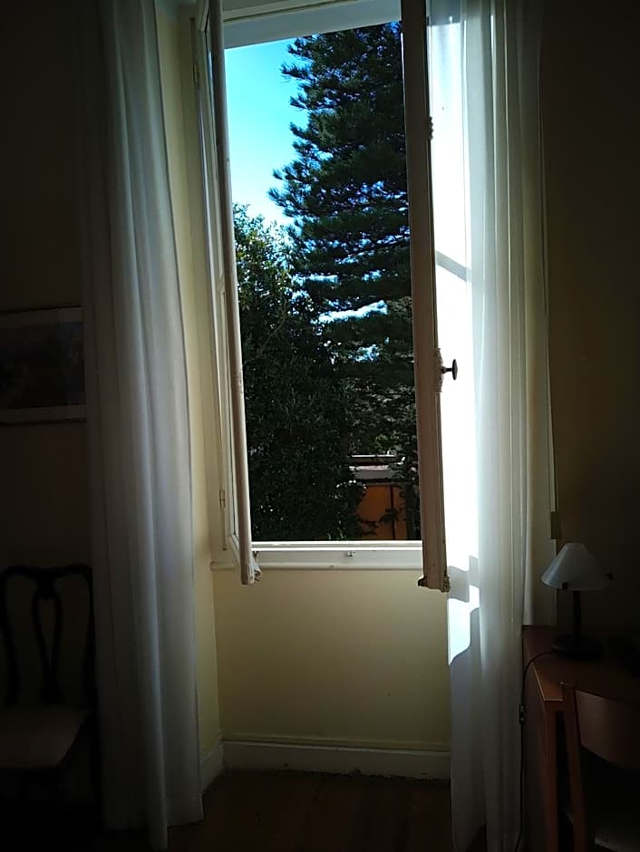 Photo 1 sur 8 de Double Room