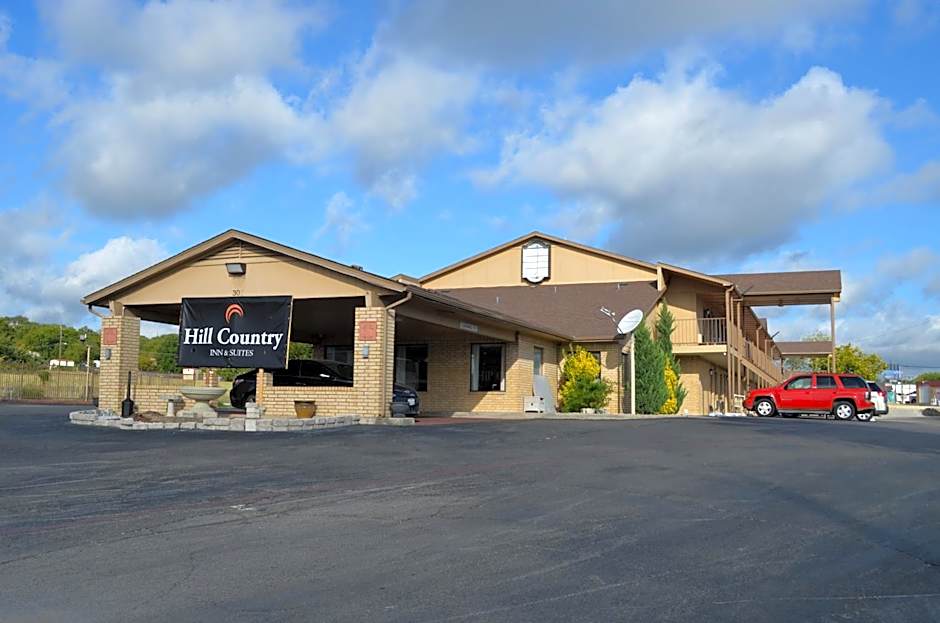Hill Country Inn and Suite
