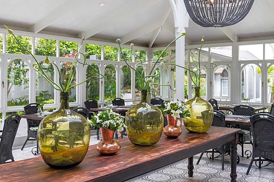 Hunters Country House