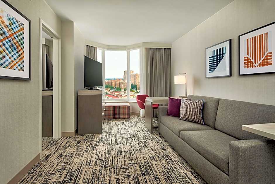 Hilton Kansas City Country Club Plaza
