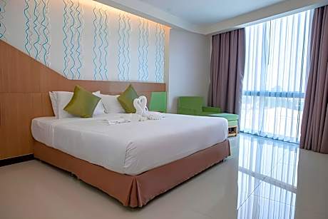 Deluxe Double Bed
