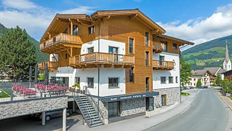 Herz3 Hotel Bar Restaurant Trattoria